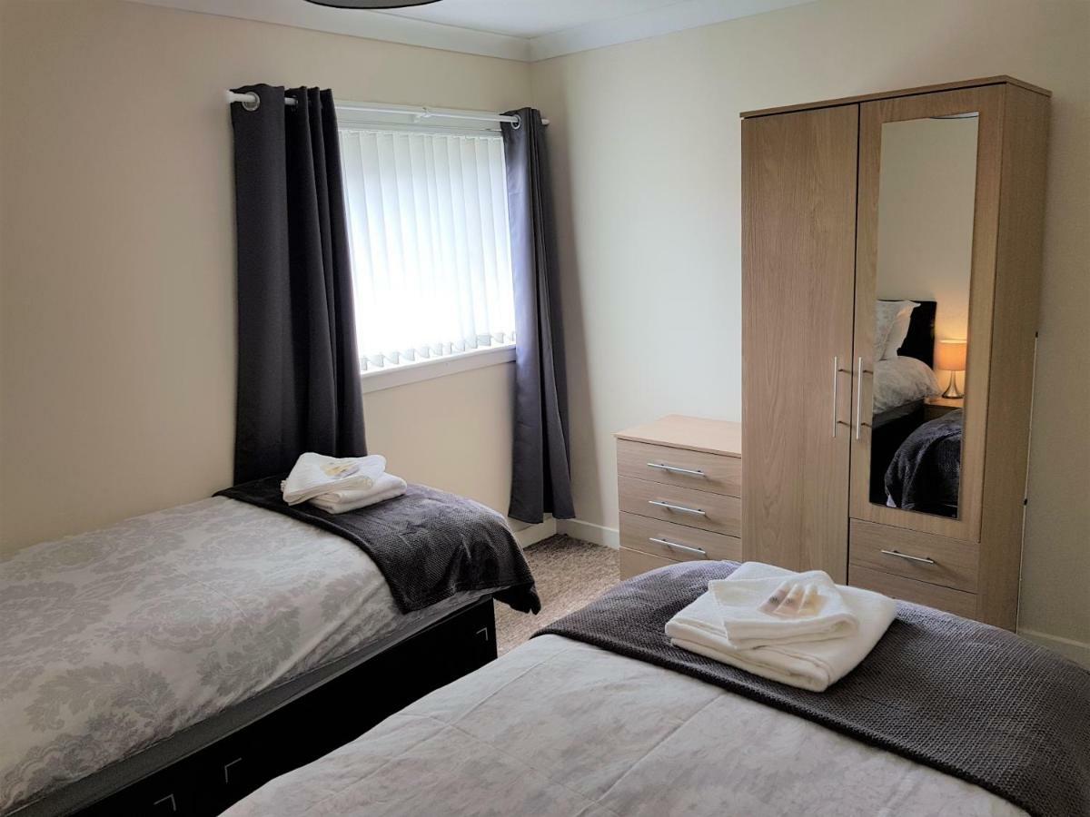 Workforce Property Kirk of Shotts Luaran gambar